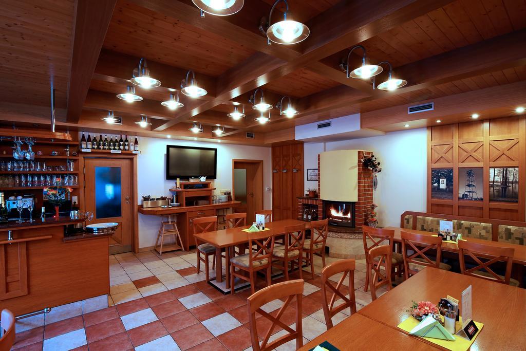 Wellness Penzion Pod Rozhlednou Kostelec nad Orlicí Exterior foto