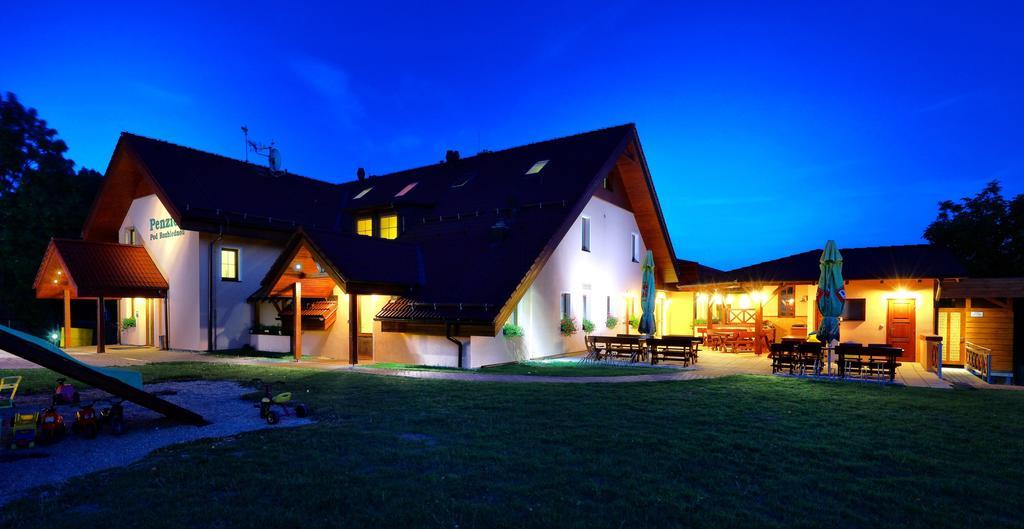 Wellness Penzion Pod Rozhlednou Kostelec nad Orlicí Exterior foto